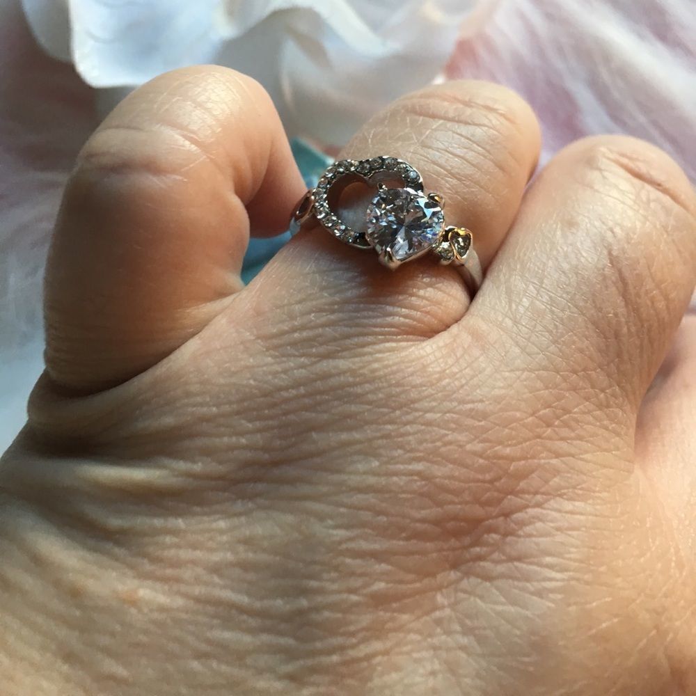 April Birthstone Ring‎  - Picture 3 of 3